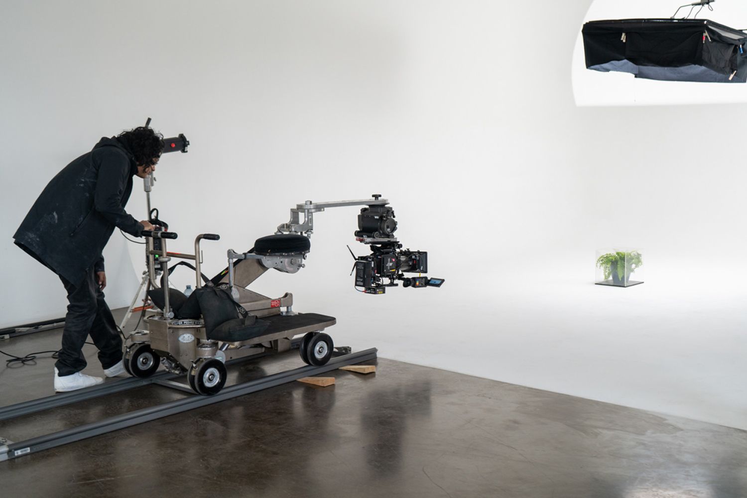Camera equipment for NIHIL