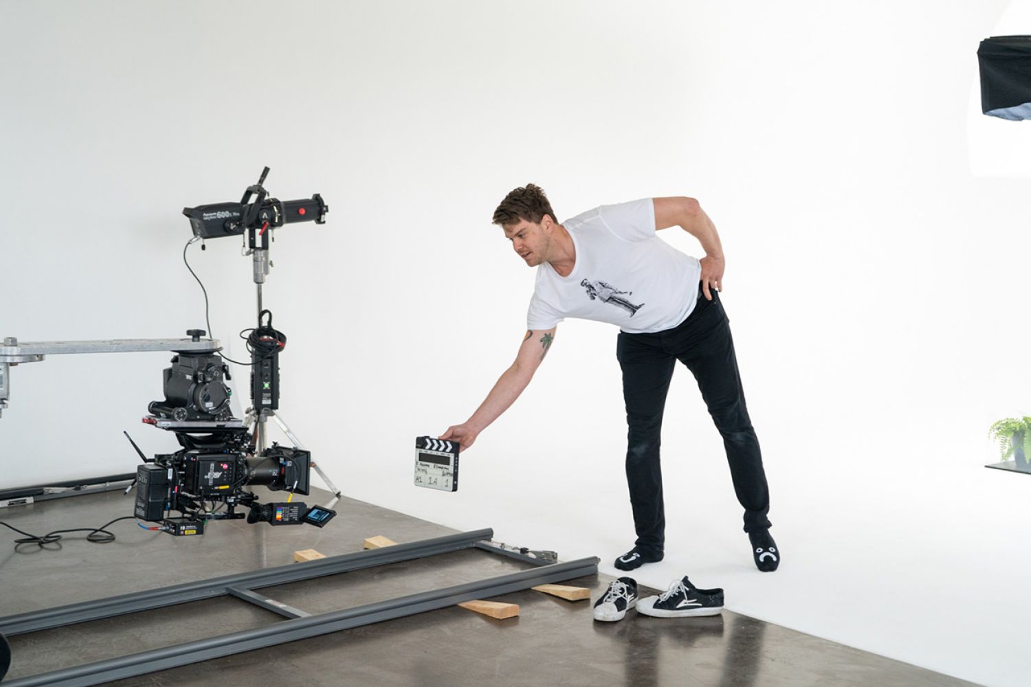 NIHIL behind the scenes